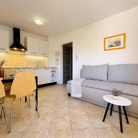 Gasthof Apartments Pinta De Sol